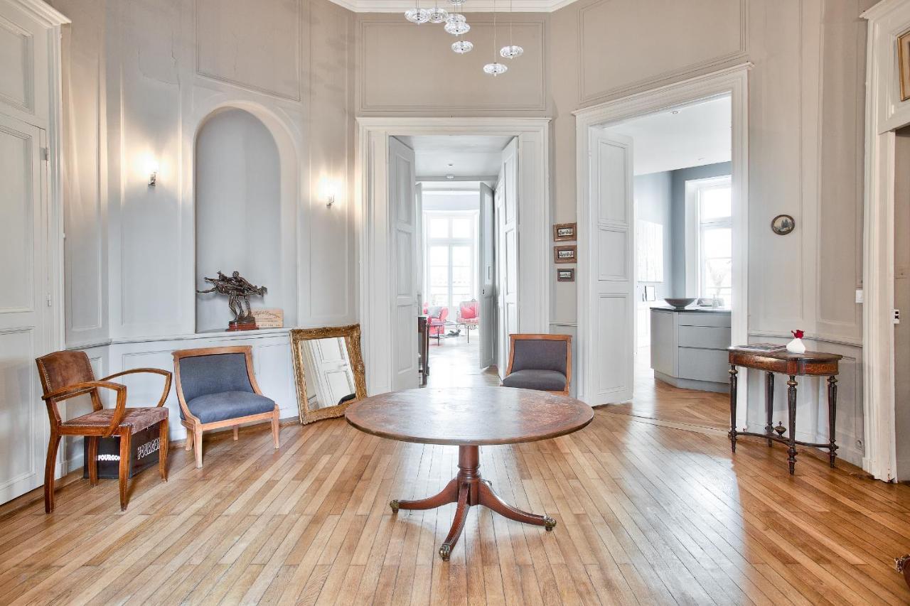 En Plein Centre Ville Appartement D'Exception ナント エクステリア 写真